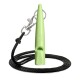 Grüne ACME-Hundepfeife mit schwarzem Lanyard und Metallclip, hergestellt in England.