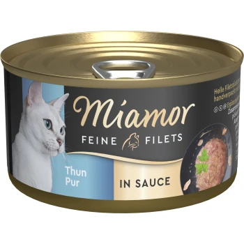 Eine Dose Miamor Katzenfutter mit einer weißen Katze auf dem Etikett, beschriftet mit "Thun Pur" und "In Sauce", mit einem Foto des Futters im Inneren.