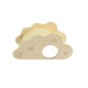 Holzhaustier-Spielzeug in Form einer Wolke mit einem runden Loch und Blumengravuren, entworfen für kleine Tiere.