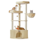 Beiger mehrstöckiger Katzenbaum mit drei Katzen, die auf Plattformen spielen und ruhen, sowie einer hängenden Hängematte.