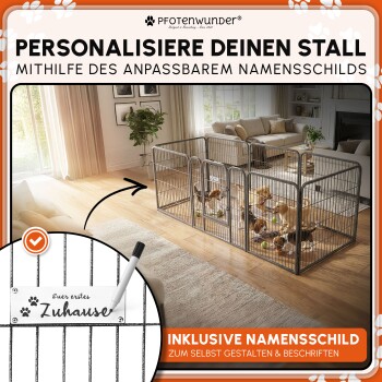 Metall-Haustierauslauf auf Gras aufgebaut mit einer grau-schwarzen Pfotenabdruckmatte innen und angehängten Produktinformationsblättern.