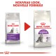 L'image montre deux sacs de nourriture pour chats Royal Canin, étiquetés "Sensible" avec un nouveau look et une nouvelle formule. Le texte indique "NOUVEAU LOOK, NOUVELLE FORMULE."