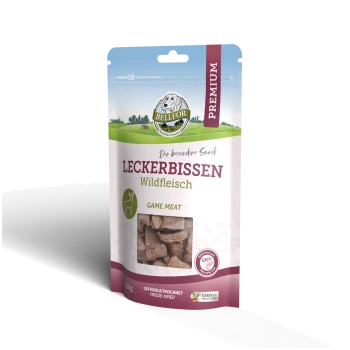 Packung von BELLFOR Premium-Hundeleckerlis mit der Aufschrift "Leckerbissen Wildfleisch", mit gefriergetrockneten Fleischstücken, 150g.