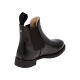 Schwarzer Leder-Ankle-Boot mit elastischen Seitenpaneelen und einer Zuglasche, die ein weiches Innenfutter zeigt.