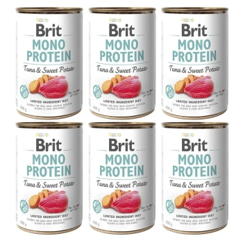 Sześć puszek karmy dla psów Brit Mono Protein, oznaczonych 'Tuńczyk i Słodki Ziemniak', z ograniczoną dietą składników dla psów z wrażliwym trawieniem.