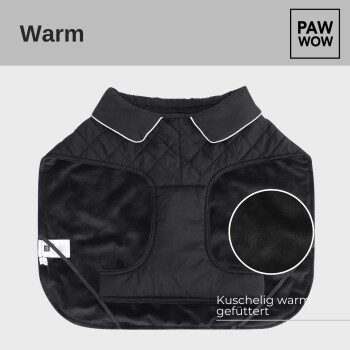 Schwarzer Haustiermantel mit gestepptem Design und weißen Paspeln, beschriftet mit "Warm" und "Kuschelig warm gefüttert", was gemütliche Wärme anzeigt.