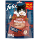 Un sac de friandises pour chats Felix Tasty Nuggets avec un chat noir et blanc joueur sur le devant, étiqueté "MAXI PACK" et "180 g."