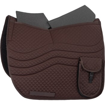 Braune, gesteppten Sattelunterlage mit einer Tasche und Schaumstoffeinlagen, entworfen für den Reitsport.
