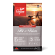 Orijen Fit & Trim hondenvoerzak met een zonsondergang op het strand, met de nadruk op 'Biologisch Geschikte Voeding' en '85% Kwaliteitsdierlijke Ingrediënten.'