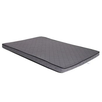 Graues Haustiermatratze mit einem gesteppten Design, das einen dicken Rand und eine flache Oberfläche hat, ideal für den Komfort von Haustieren.