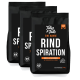 Drei schwarze Säcke Tales & Tails Hundefutter mit der Aufschrift „Rind Spiration“ mit Rindfleisch und Gemüse, jeweils 4 kg.