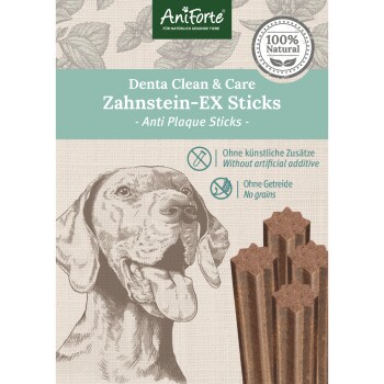 Verpackung von Hundeleckerlis mit einem lächelnden Hund, beschriftet mit "Denta Clean & Care Zahnstain-EX Sticks," mit "100% Natürlich" und "Keine Getreide."