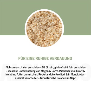 Kundenbewertung mit einer Bewertung von 4,8/5 für ein Haustierprodukt, das die Wirksamkeit von Flohpulver für zwei Katzen mit Verdauungsproblemen bespricht.