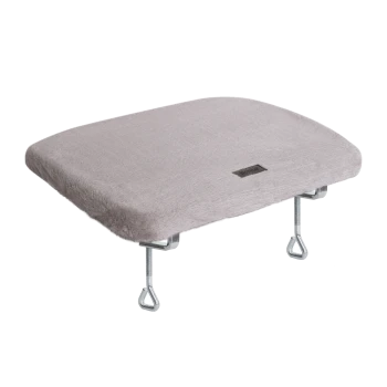 Graues Haustierbett mit einer weichen, plüschigen Oberfläche und Metallmontagehaltern für eine sichere Befestigung.