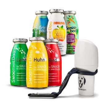 Bunte "SmoothieDog" Smoothie-Flaschen für Hunde, mit Huhn, Rind, Gemüsegeschmack und einem "Immunio" Immunbooster-Snack.