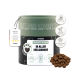 Ein Behälter mit AlphaZoo Entspannungssnacks für Hunde, beschriftet mit "IN ALLER SEELENRUHE", mit herzförmigen Leckereien daneben.