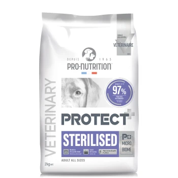 Tüte Pro-Nutrition Protect+ Sterilised Tierarzt-Hundefutter für erwachsene Hunde, 2 kg, mit 97 % Idealgewicht-Angabe.