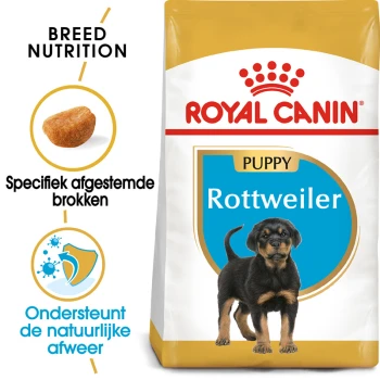 Royal Canin Rottweiler Puppy voerzak met een afbeelding van een Rottweiler puppy, met tekst die de voeding voor het ras en de immuunondersteuning benadrukt.