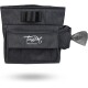Eine schwarze Hundeleckerlitasche mit dem Logo "TrendPet TwinTreat," mit einer Vordertasche und einem Spender für Müllsäcke.