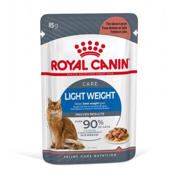 Royal Canin Light Weight Katzenfutterbeutel, der eine braune Katze zeigt, behauptet, die Gewichtszunahme mit nachgewiesenen Ergebnissen für über 90 % der Katzen zu begrenzen.