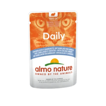 Tüte Almo Nature Daily Katzenfutter für Erwachsene, mit einem orangefarbenen Katzenkopf und Zutaten wie Kabeljau und Garnelen.