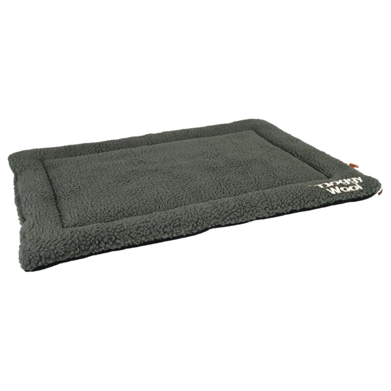 Pet Joy DoggyWool Blanket By Grau L