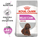 Sac de nourriture pour chiens Royal Canin Relax Care Medium avec illustration de chien, promouvant l'adaptation et une amélioration de +44 % des comportements normaux.