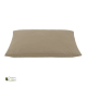 Beige rechteckiges Haustierbett mit glatter Oberfläche, subtiler Naht und kleinem 'Green Label'-Logo in der unteren linken Ecke.