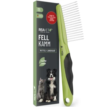 Grüner Haustierpflegekamm für mittel- bis langhaarige Tiere, mit einem bequemen Griff, mit einem Bild von einer Katze und einem Hund auf der Verpackung.