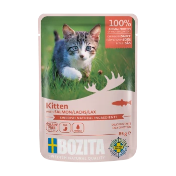 Torebka z jedzeniem dla kociąt z łososiem, oznaczona "100% Białko Zwierzęce," z informacjami o braku zbóż i łatwości trawienia. 85g.