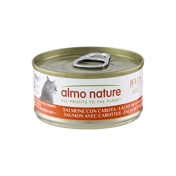 Boîte de nourriture pour chat Almo Nature (gelée) étiquetée « almo nature - ALL PROFITS TO THE PLANET », saumon avec carottes, silhouette de chat.
