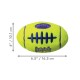 Jouet KONG AirDog Squeaker style balle de tennis néon jaune avec lacets bleus, étiqueté 6,5" / 16,5 cm par 4" / 10,1 cm.