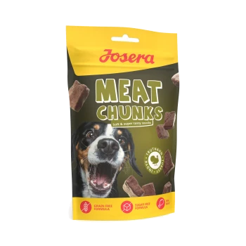 Josera Meat Chunks Hundeleckerli‑Beutel mit Hundefoto und Truthahnsiegel; sichtbarer Text: 'MEAT CHUNKS' und 'Weiche & super schmackhafte Snacks'.