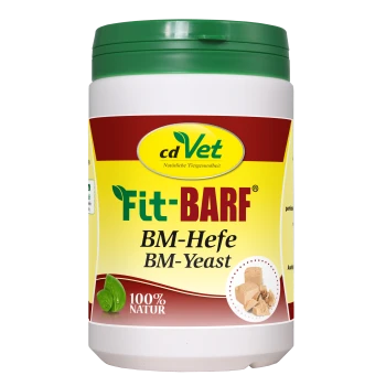Behälter von cdVet Fit-BARF BM-Hefe (BM-Yeast) mit einem grünen Deckel, mit einem gelben und roten Etikett, das "100% NATUR" angibt.