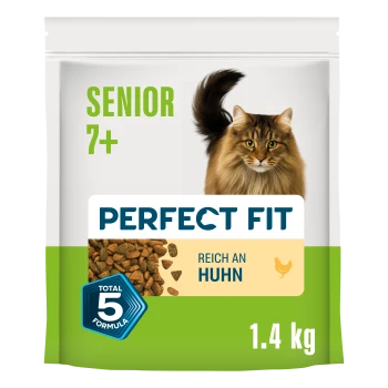 Perfect Fit Senior-Katzenfutterbeutel (7+) mit Bild einer langhaarigen Katze; Text: 'PERFECT FIT', 'SENIOR 7+', 'REICH AN HUHN', '1,4 kg'.