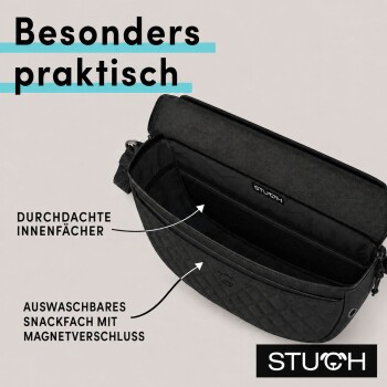 Geöffnete schwarze, gesteppte Leckerlitasche, die Innenfächer und eine Snacktasche zeigt; zeigt 'Besonders praktisch' und das STUCH-Logo.