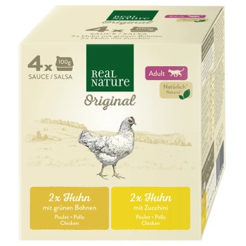 Emballage de nourriture pour animaux Real Nature avec une illustration de poulet, étiqueté "Original", présentant des saveurs : poulet avec haricots verts et courgettes.