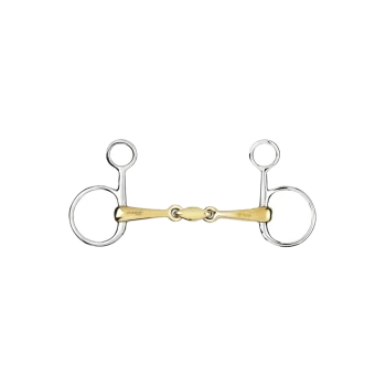 Ein glänzendes silbernes und goldenes Pferdegebiss mit einem doppelt gelenkigen Design, mit zwei Ringen auf jeder Seite zur Befestigung.