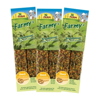 Drei Packungen von JR Farms "Farmy's" Brennnessel-Snacks für Kleintiere, mit bunten gebackenen Leckereien und Text auf Deutsch.