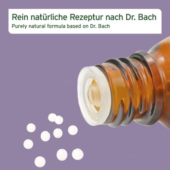 Bernsteinfarbene Flasche mit einem weißen Deckel, umgeben von kleinen weißen Pellets, beschriftet mit "Rein natürliche Rezeptur nach Dr. Bach", was auf eine natürliche Formel hinweist.