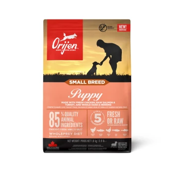 Small Breed Puppy Huhn, Truthahn & Fisch 1,8 kg Orijen Hundefutter für kleine Rassen mit einer Silhouette von einer Person und einem Hund, die 85% hochwertige tierische Zutaten und frische oder rohe Optionen hervorhebt.