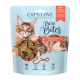 Die Verpackung von Cat's Love Pure Bites gefriergetrockneten Rindfleisch-Leckerlis zeigt eine Maine Coon und hebt 100% Fleisch, keine Zusatzstoffe und hundefreundlich hervor.