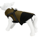 Ein stilvolles Hundegeschirr in Olivgrün und Schwarz, angezogen an einem weißen Mannequin-Hund, das verstellbare Riemen und ein schlankes Design zeigt.