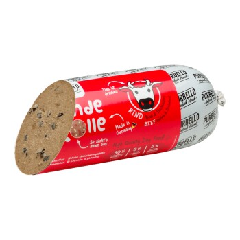 Hundefutterrolle mit einem roten Etikett und einer Kuhgrafik, beschriftet mit 'RIND Apfel & Heidelbeeren', hergestellt in Deutschland.