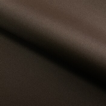 Nahaufnahme eines strukturierten, dunkelbraunen Stoffes, der ein gewebtes Muster zeigt, geeignet für Haustierprodukte.