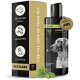 Schwarze Peticare Hundegesundheit Shampoo-Flasche mit goldenem Siegel, mit einem Golden Retriever und Informationen zu trockener Haut und Schuppen.