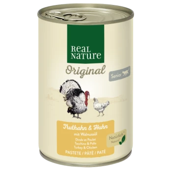 Konserviertes Haustierfutter mit der Aufschrift "Real Nature Original Senior", das Truthahn und Huhn enthält, mit Illustrationen eines Truthahns und Huhns.