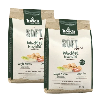 Zwei 2,5 kg Beutel Bosch Soft Mini Hundefutter, beschriftet mit "Wachtel & Kartoffel", gekennzeichnet mit "Single Protein" und "Getreidefrei."
