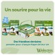 Présentoir de friandises dentaires Whimzees en emballage vert avec le titre français "Un sourire pour la vie" et le sous-texte "Des friandises dentaires"