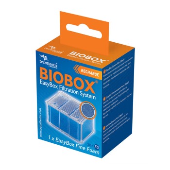 Blaue und orange Verpackung für das BIOBOX EasyBox Filtrationssystem, mit dem Text "RECHARGE" und "1 x EasyBox Fine Foam".